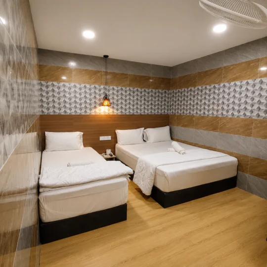 Triple Room